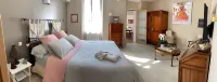 루 바스티도 Centre Equestre de Mimet 주변 호텔