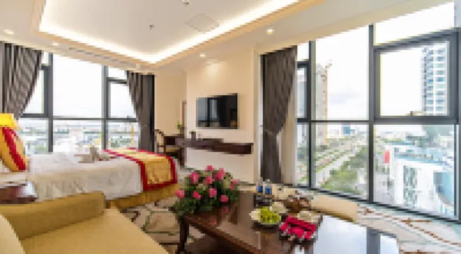 THE SHINE 2酒店及公寓