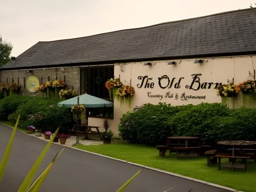 The Old Barn Inn Hoteles en Langstone