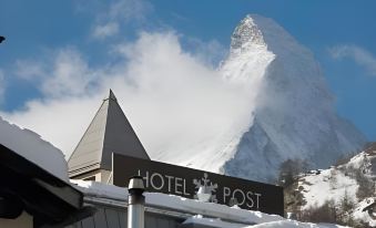 Unique Hotel Post