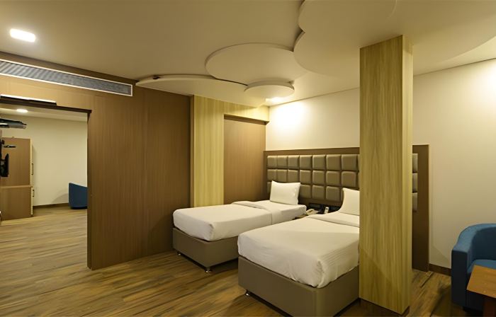 Hotel Jhankar Palace