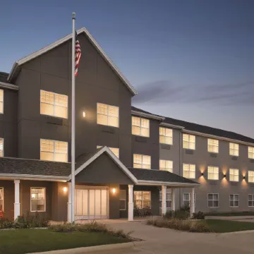 Country Inn & Suites by Radisson, Cedar Falls, IA