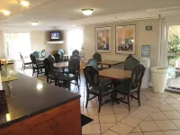 The Fontana Hotel - Frühstück