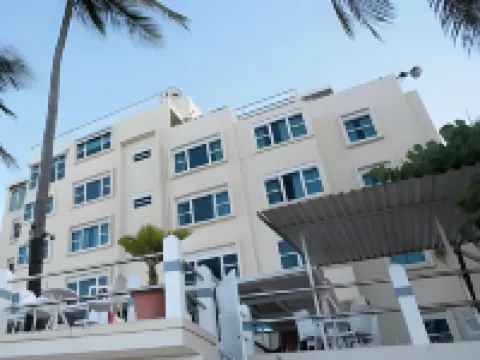 ザ トリスト ビーチフロント ホテル コンダドのホテル