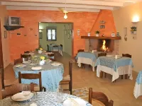 Agriturismo Il Portico Hotels in Picciano