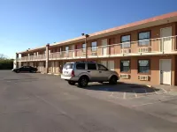 Royal Inn Greenville Hotels near ALDI