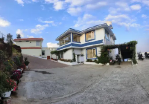 Paradise Peak Cottage