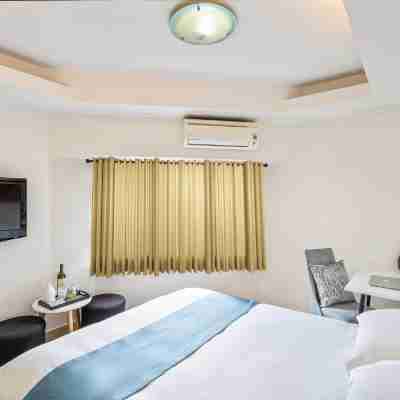 Alpina Hotel Saigon Rooms