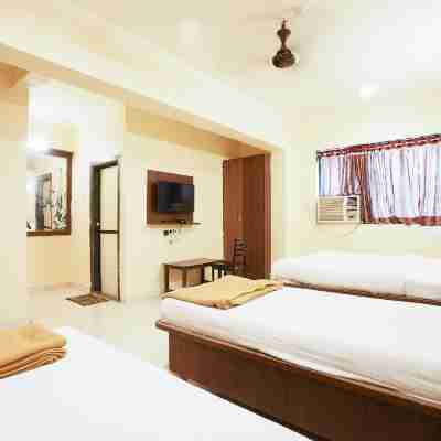 Hotel O Della Comforts Rooms