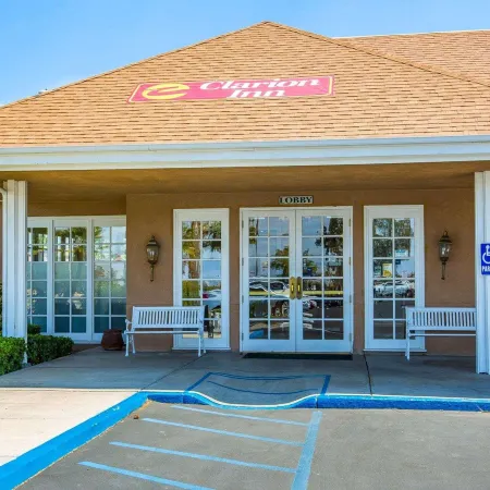 Clarion Inn Near China Lake Naval Station