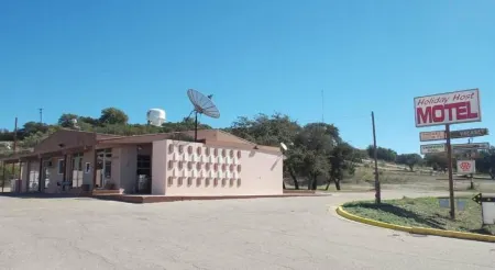 Holiday Host Motel & RV Park