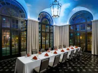 The Terrace Hotel Lakeland, Tapestry Collection by Hilton Hotels in Lakeland