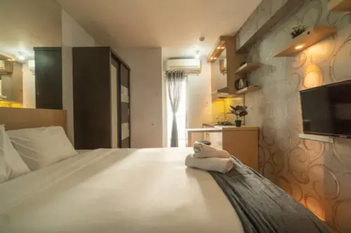 Lovely & Safe Studio @Bassura City Netflix & Chill Hotels in East Jakarta