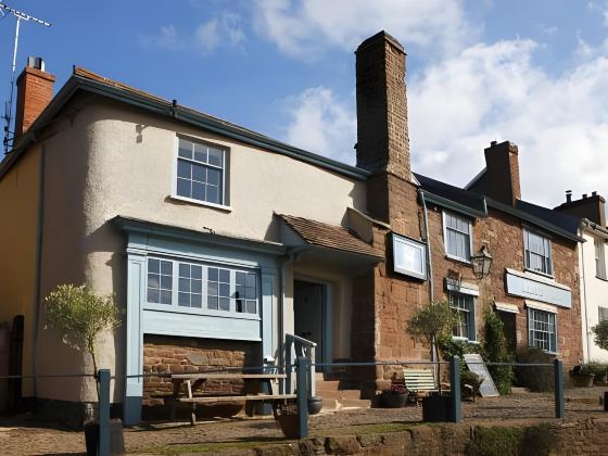 The Lamb Inn