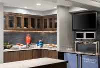 Homewood Suites by Hilton Richmond-Chester - breakfast