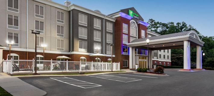 Holiday Inn Express & Suites BIRMINGHAM-IRONDALE (EAST) by IHG Hotel di Birmingham