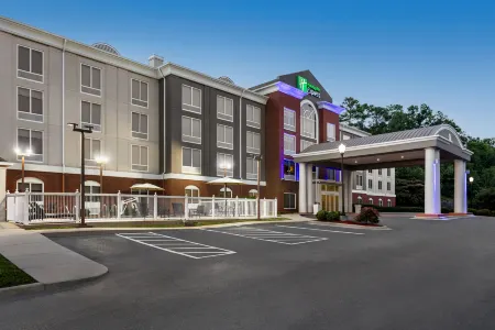 Holiday Inn Express & Suites Birmingham-Irondale (East) Отели в г. Джефферсон