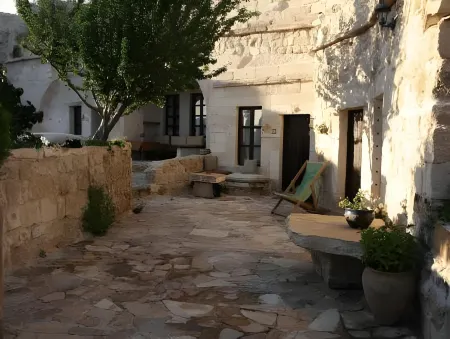 Urgup Evi Cave Hotel