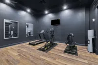 Mulberry, a Wyndham Hotel - Gym
