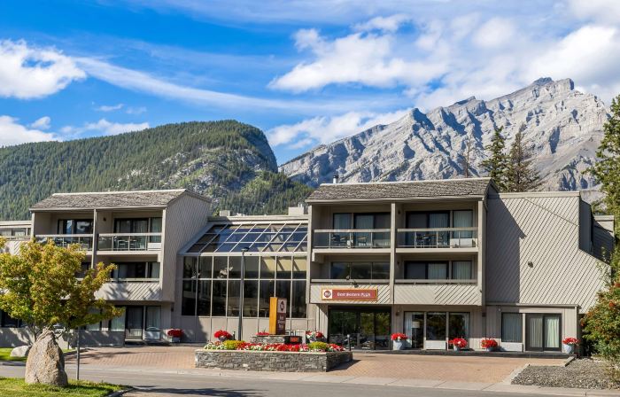 Best Western Plus Siding 29 Lodge