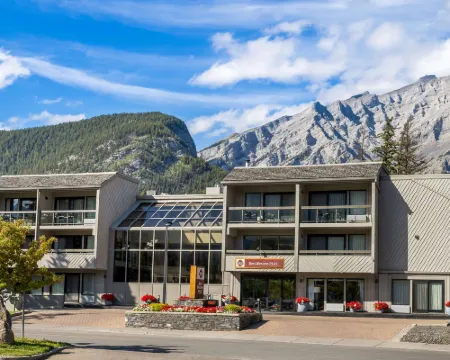 Best Western Plus Siding 29 Lodge Hotels in Banff