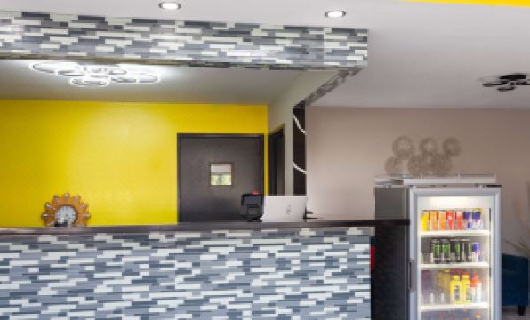 Super 8 by Wyndham Olney