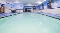 Holiday Inn Express Deforest (Madison Area) Hotels in Waunakee