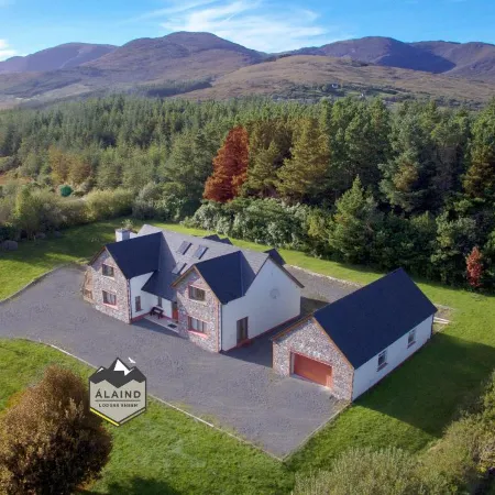 Álaind Lodges, Sneem