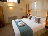 The Cherry Tree Inn Hotels in South Oxfordshire