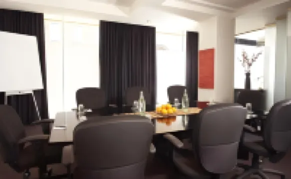 VR Hamilton Hotels in Hamilton