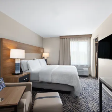 Candlewood Suites MCPHERSON by IHG