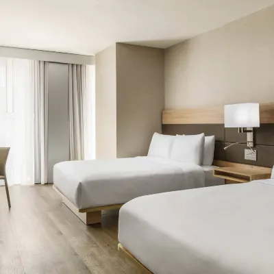 AC Hotel Washington DC Downtown Отели рядом с достопримечательностью «Площадь Фаррагута»