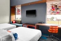 Aloft Wichita Hotels near Central Standard Brewing