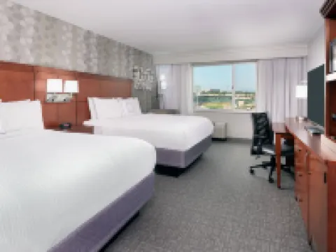 Courtyard Fort Wayne Downtown at Grand Wayne Convention Center Hoteles en Fort Wayne