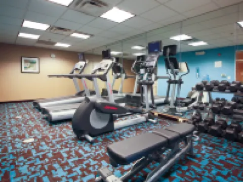 フェアフィールド イン & スイーツ バイ マリオット コーディール コーディールのホテル