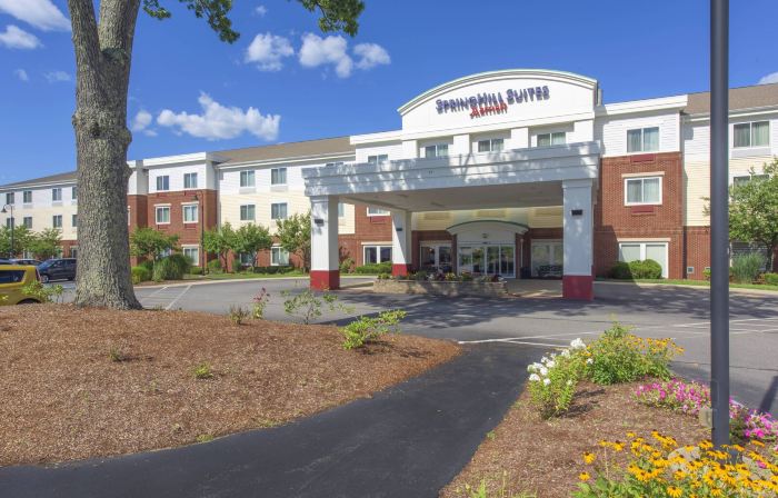 SpringHill Suites Devens Common Center