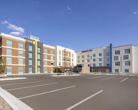 克洛維斯希爾頓惠庭酒店 克洛維斯酒店