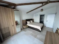 Otelox 阿亞什海灘木屋