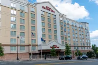 Hilton Garden Inn Arlington/Courthouse Plaza Hotels in Arlington