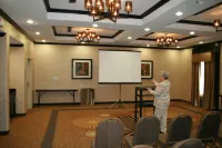 Hampton Inn & Suites Cleburne
