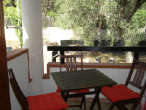 Nice and cozy attic overlooking the sea, Villa Cecilia ap 3