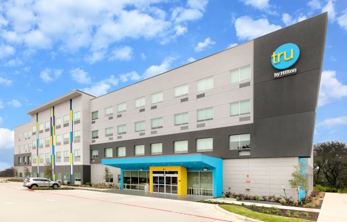 Tru by Hilton Austin NW Arboretum