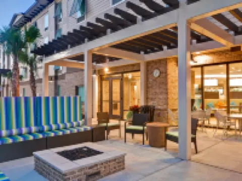 希爾頓黑德希爾頓惠庭套房酒店 希爾頓黑德島酒店