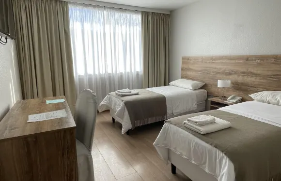 雷恩特雷特韋爾切酒店