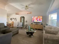 Heated Pool! WiFi Large Enclosed Yard Jetted Tub Smart TV BBQ Garage Parking