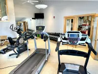 Brand New Listing! Amazing 4 Bedroom Townhome with your own private Hot Tub!!! - Gym