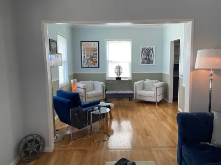 Old Hickory Village w/lights!