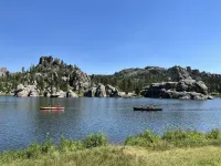 Cute Custer Cottage - Walk to restaurants and shopping
