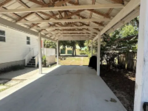Cozy 3 bedroom 2 bath with views of the River Hotels in Steinhatchee