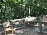 Lake Martin alabama, Cozy Couple Or Small Family. Pontoon Boat Rentals Available